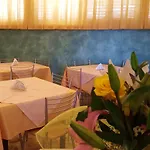 住宿加早餐酒店 Delle Rose 切法卢